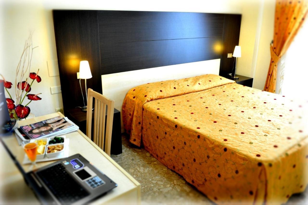 Gabbiano Hotel 3*